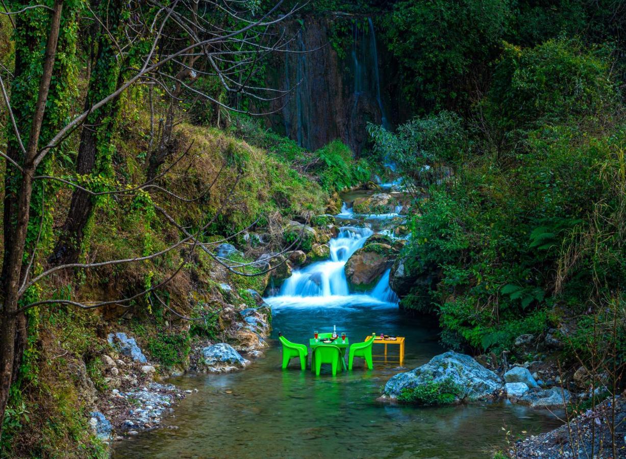 The Hosteller Mussoorie By The Streamside, Kempty Esterno foto