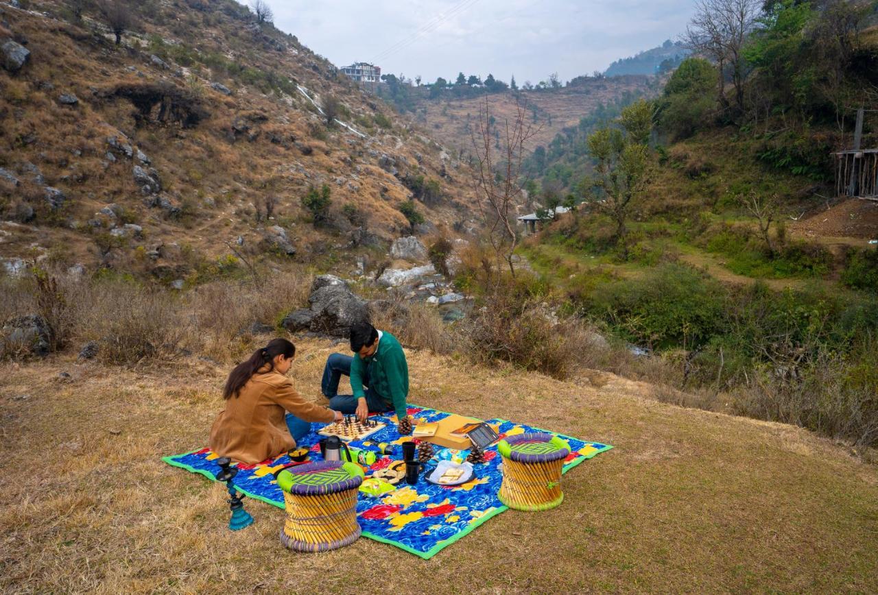 The Hosteller Mussoorie By The Streamside, Kempty Esterno foto