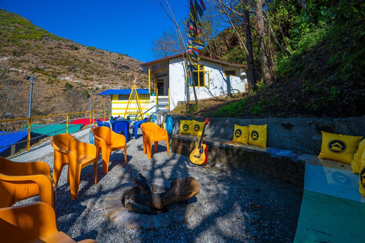 The Hosteller Mussoorie By The Streamside, Kempty Esterno foto