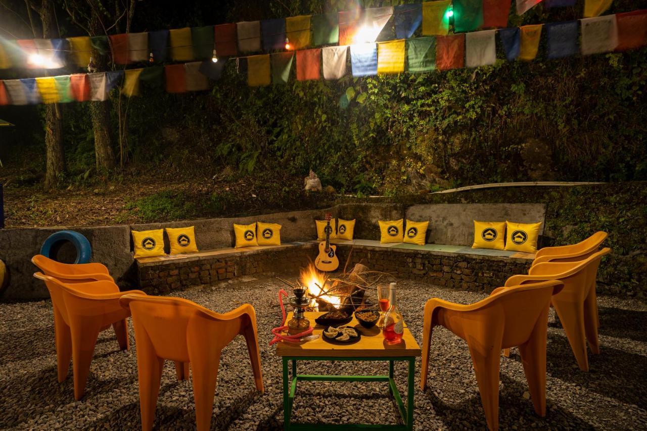 The Hosteller Mussoorie By The Streamside, Kempty Esterno foto