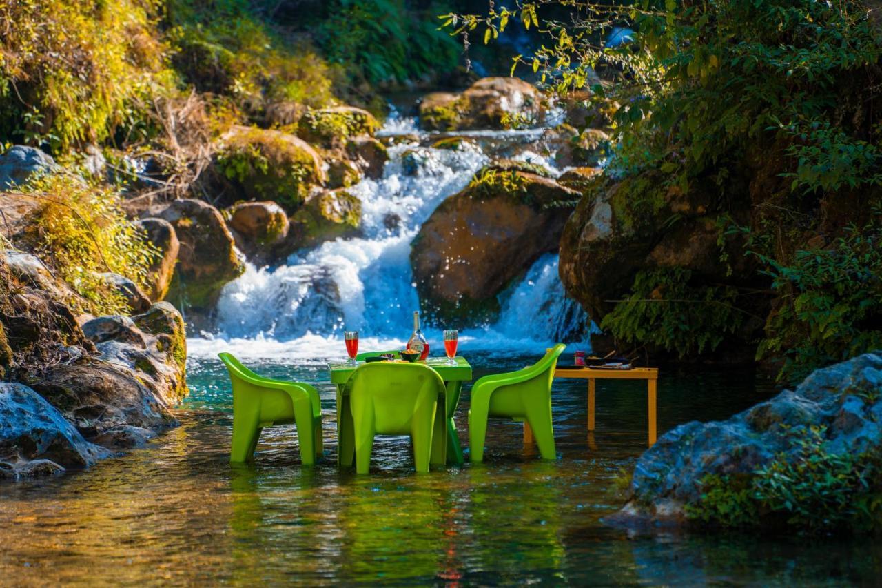 The Hosteller Mussoorie By The Streamside, Kempty Esterno foto
