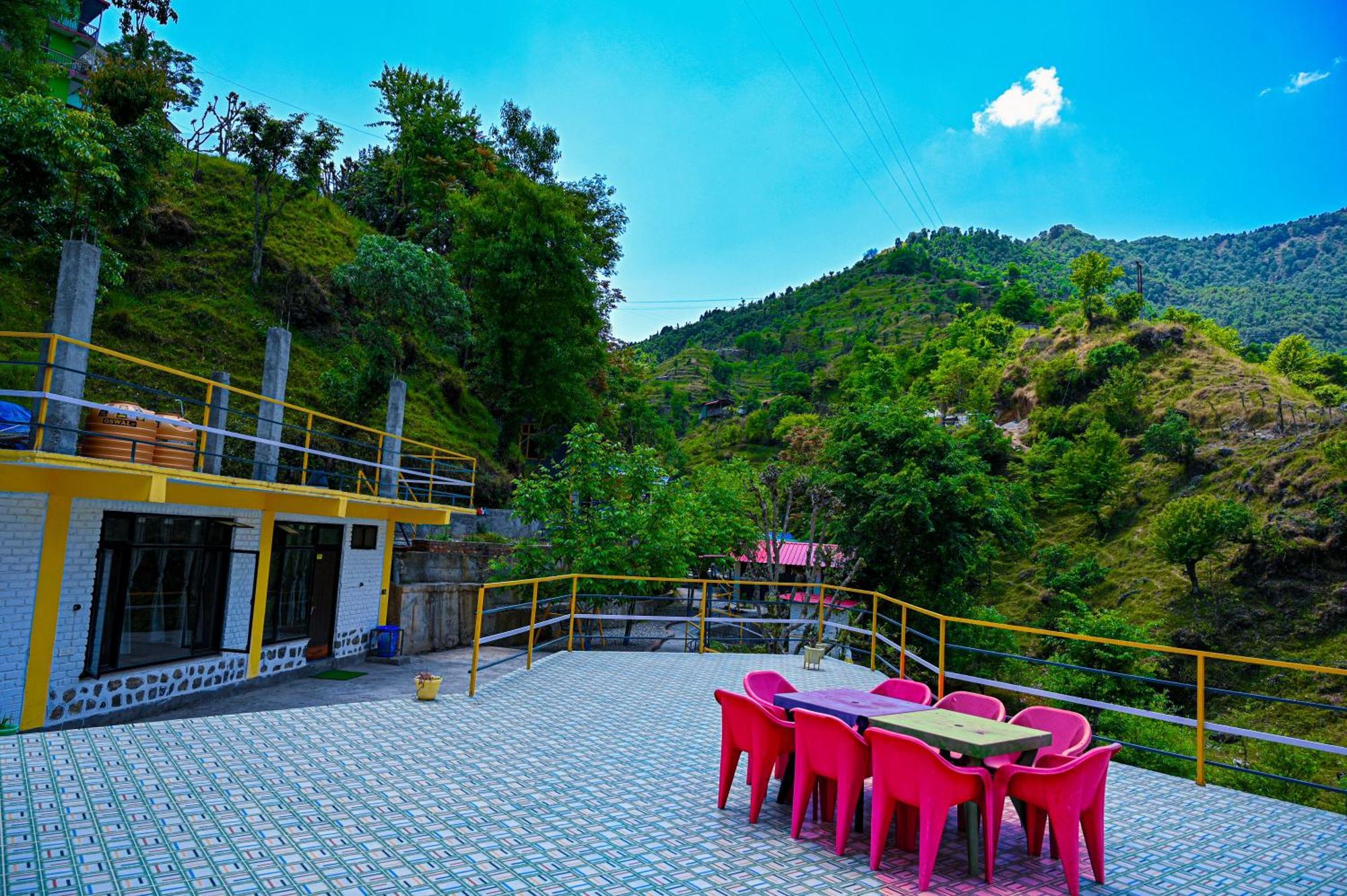 The Hosteller Mussoorie By The Streamside, Kempty Esterno foto